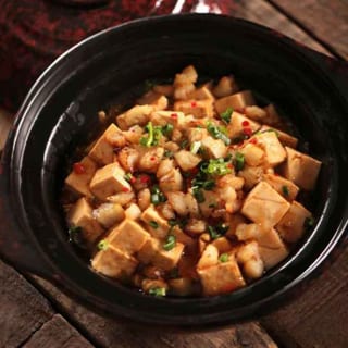 HP4. 咸魚雞粒豆腐煲/Salty Fish & Diced Chicken w. Bean Curd Casserole