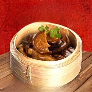 A11. 百花釀冬菇/Stuffed Mushrooms with Shrimp and Pork Dim Sum